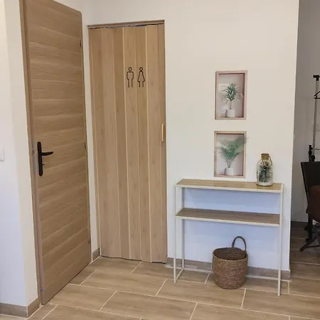 Independant Proche Des Plages Aparthotel Aimargues